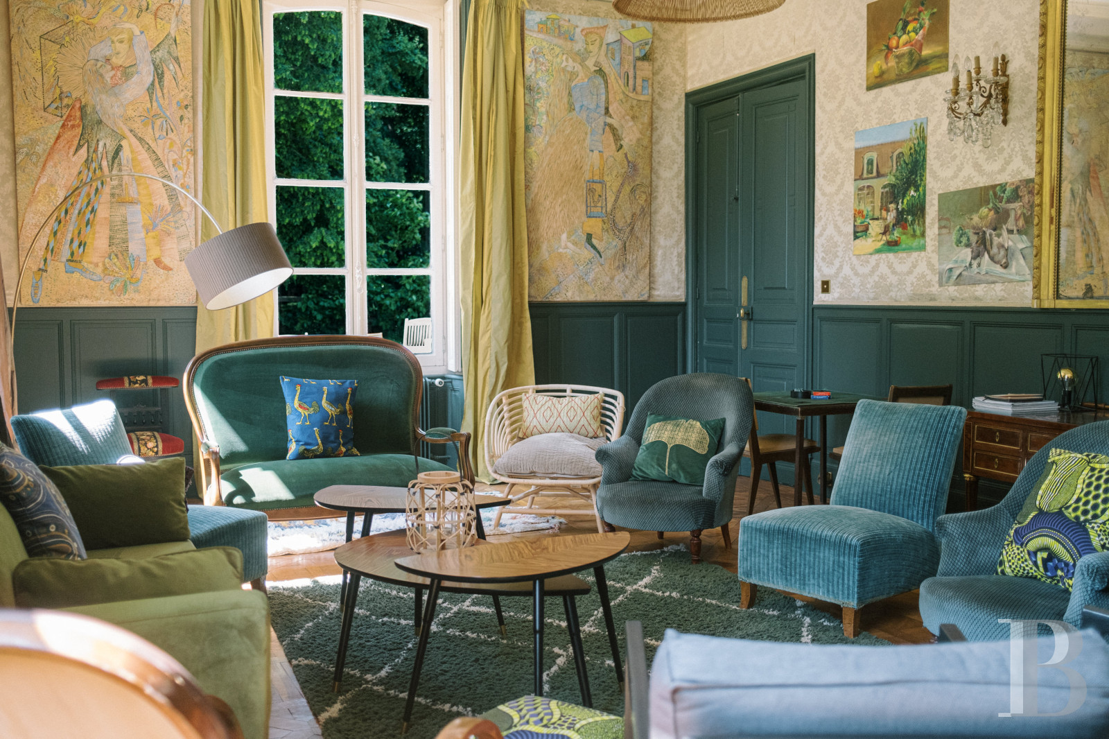 Dans le Calvados, au sud-est de Caen,  un château classique du 18e siècle tout en couleurs - photo  n°8